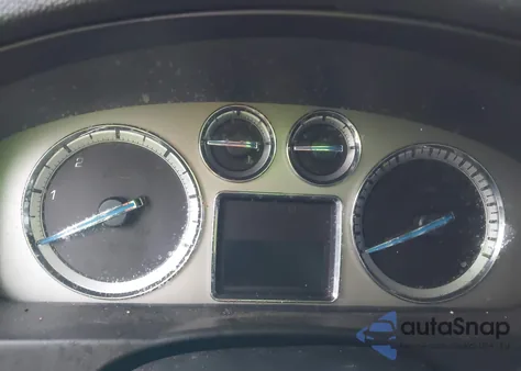 2009 Cadillac Escalade Standard from USA, damaged, VIN 1GYFK23249R122697